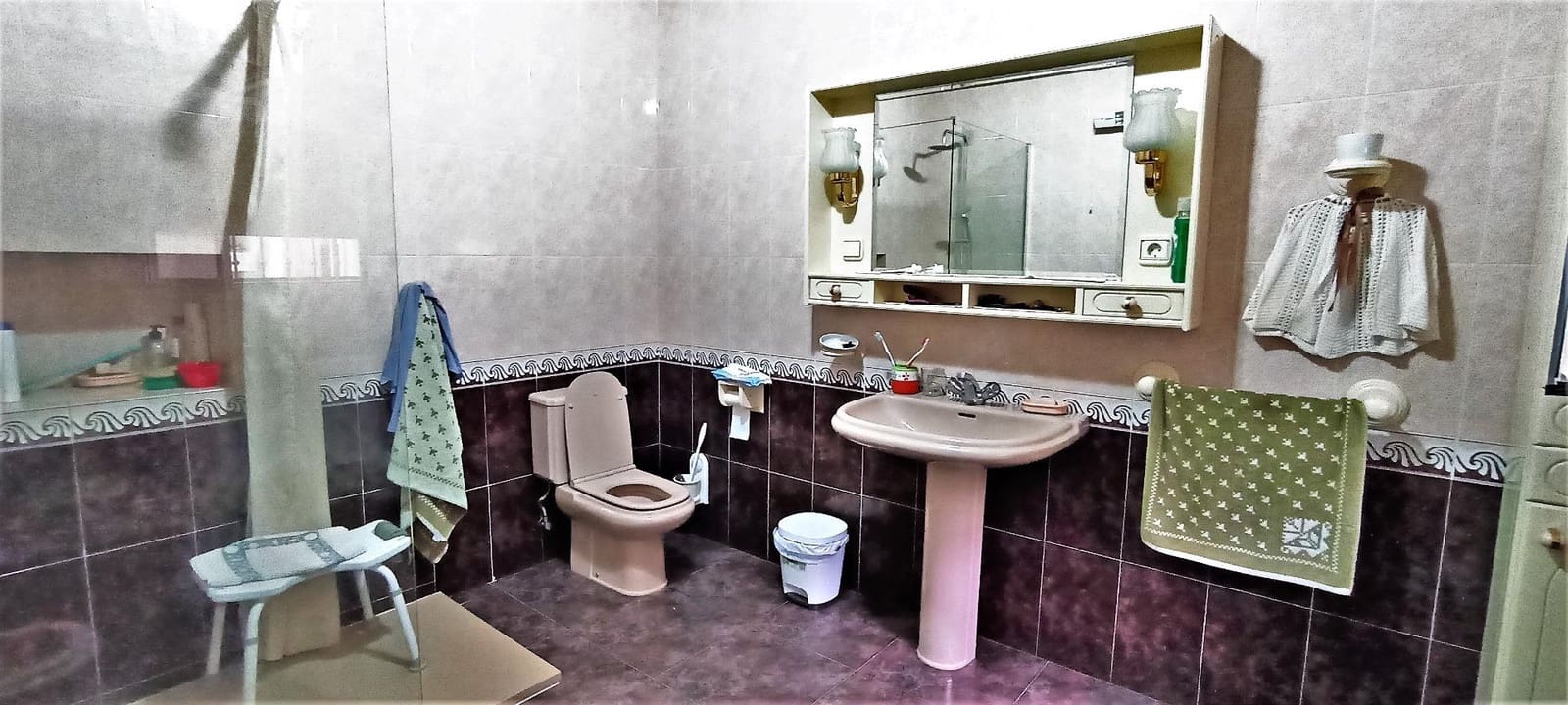 5 soverom Villa til salgs i Oria med garasje - € 499 000 (Ref: 7775841)