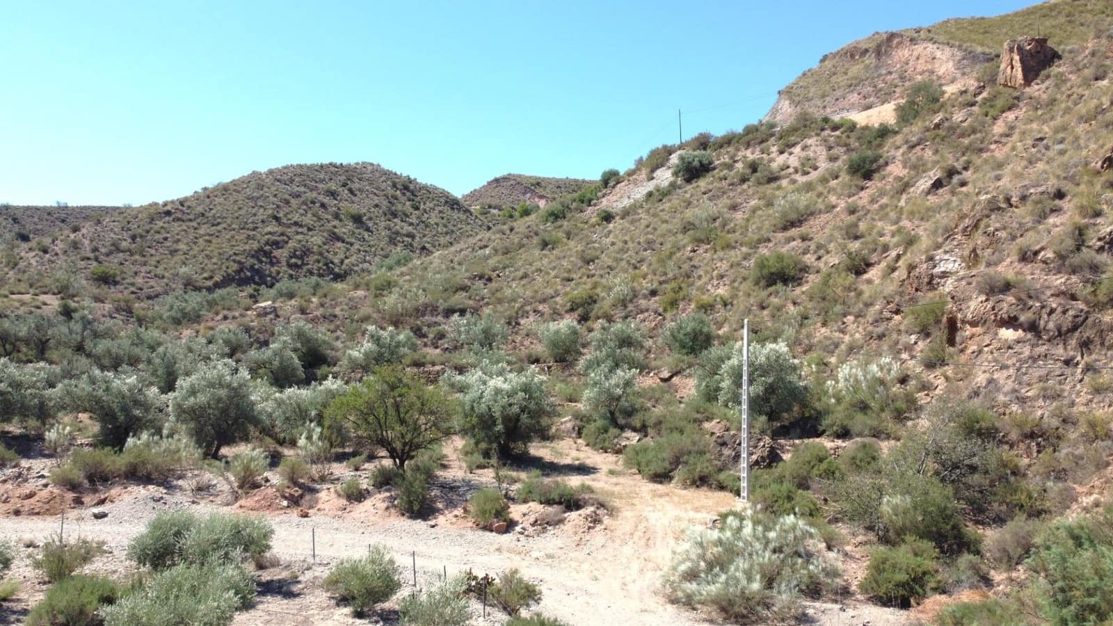 Grunde uden byggetilladelser til salg i Cantoria - € 18.000 (Ref: 7811703)