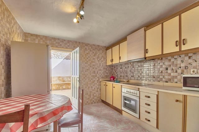 4 bedroom Townhouse for sale in Cantoria - € 60,000 (Ref: 7879256)