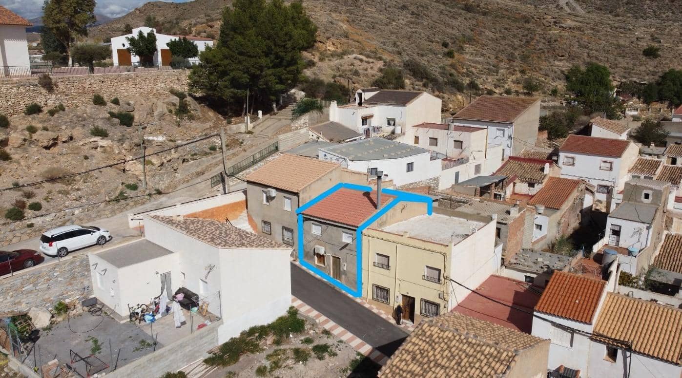 4 soveværelse Byhus til salg i Cantoria - € 60.000 (Ref: 7879256)