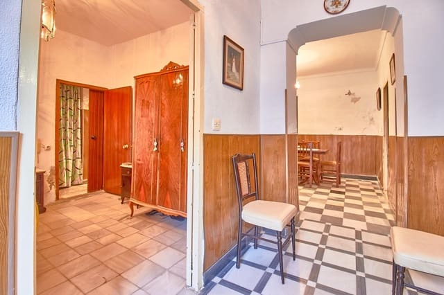 5 bedroom Townhouse for sale in Olula del Río with garage - € 66,500 (Ref: 7912549)