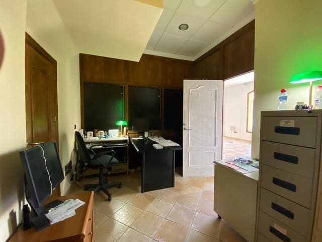 Commercial for sale in Olula del Río - € 210,000 (Ref: 7923859)