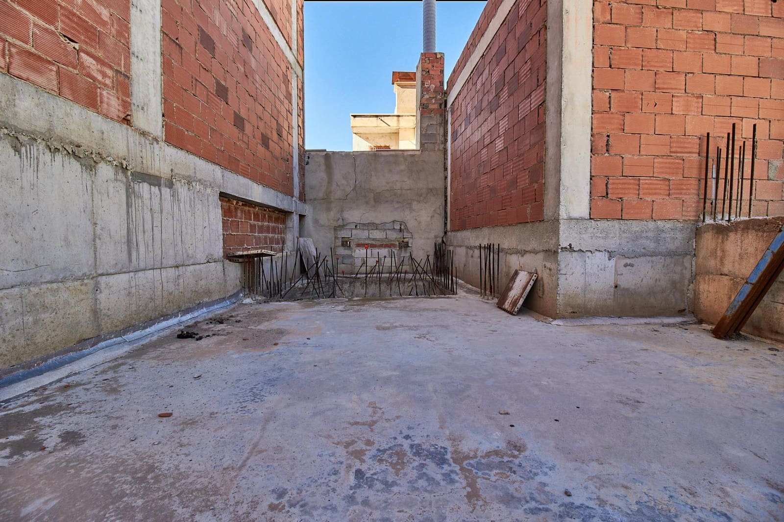 Building Plot for sale in Fines - € 65,000 (Ref: 7938892)