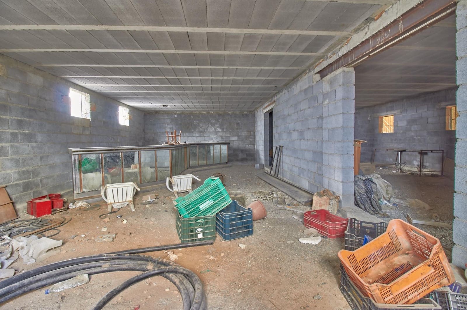 4 bedroom Villa for sale in Olula del Río € 80,000 (Ref 8047235)