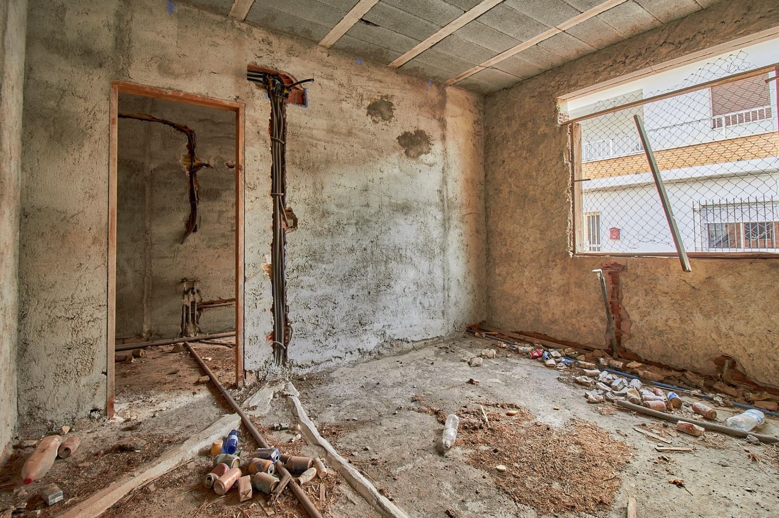 4 bedroom Villa for sale in Olula del Río € 80,000 (Ref 8047235)