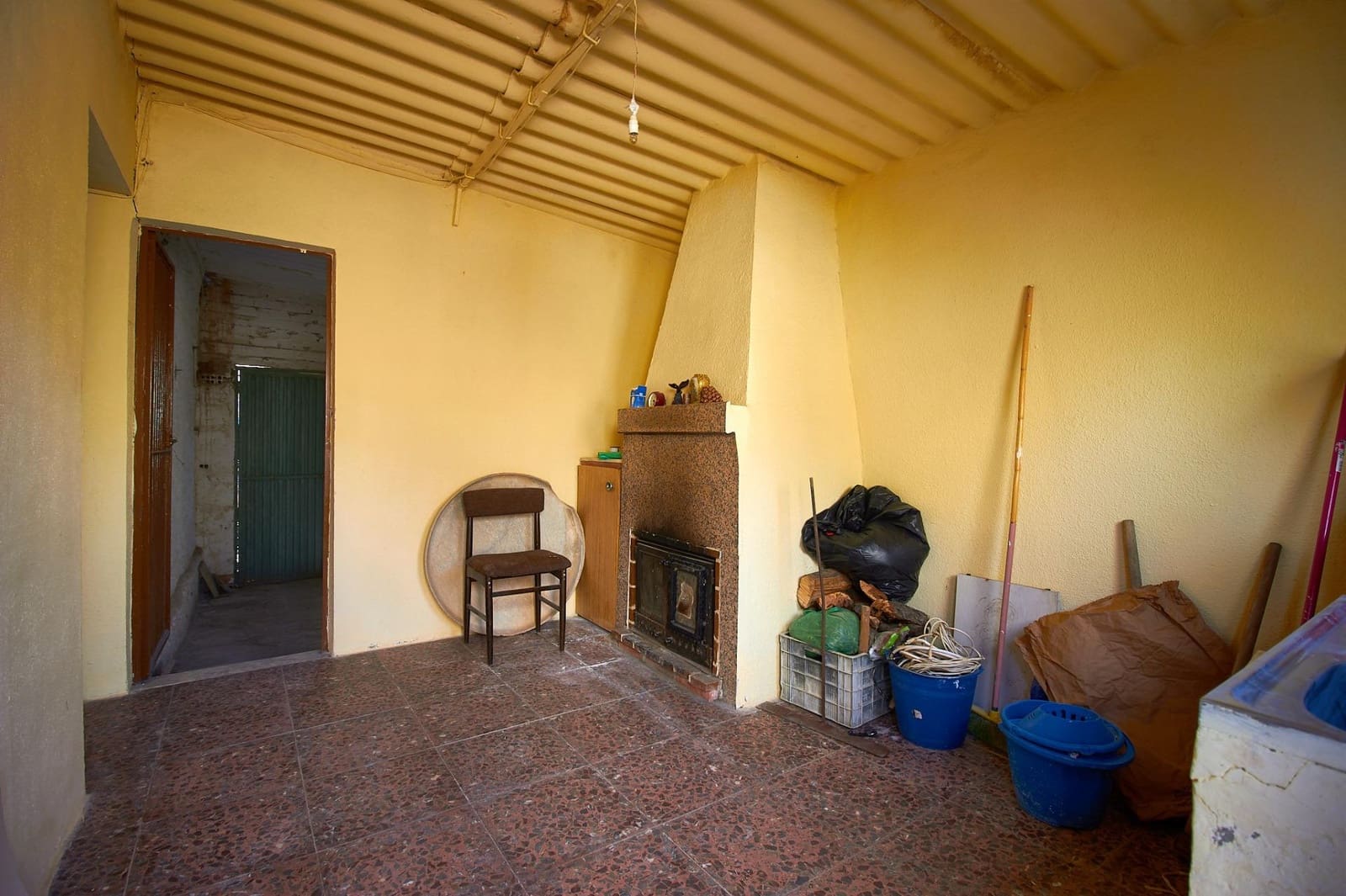 Finca/Casa Rural de 2 habitaciones en Fines en venta con garaje - 65.000 € (Ref: 8090323)