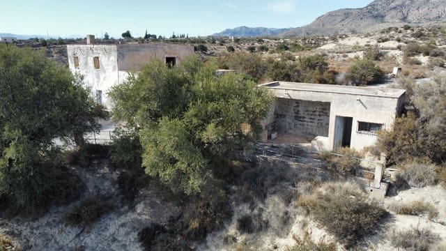 3 soveværelse Finca/Landehus til salg i Olula del Río med garage - € 75.000 (Ref: 8138997)