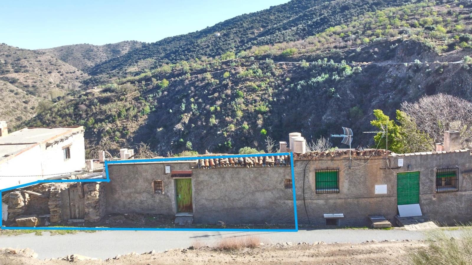 1 soveværelse Finca/Landehus til salg i Laroya - € 25.000 (Ref: 8165985)