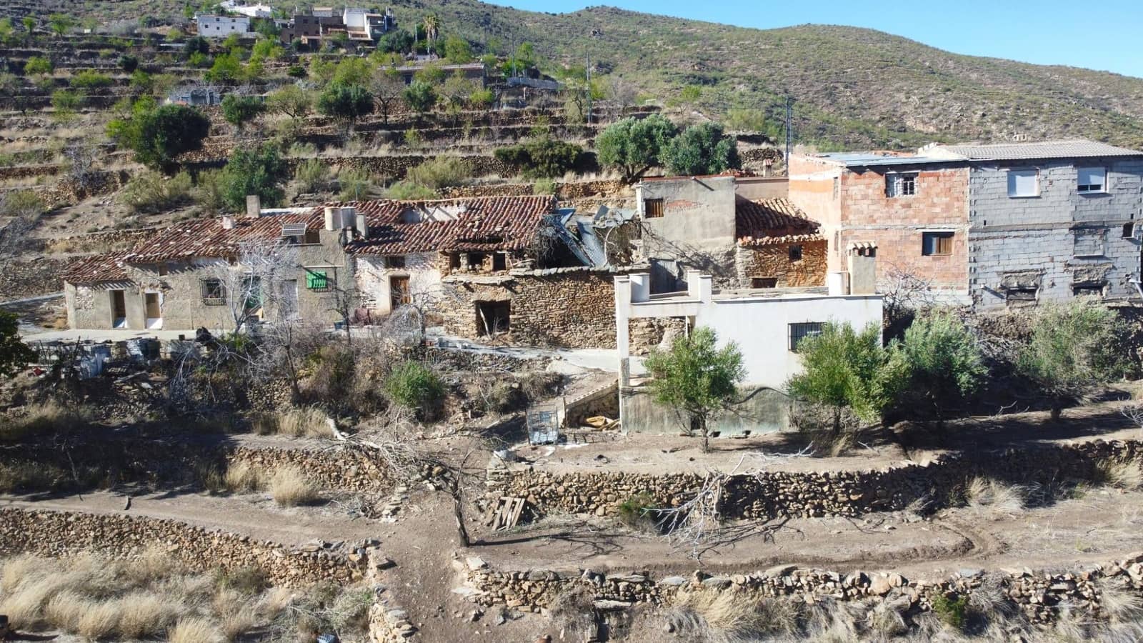 1 soveværelse Finca/Landehus til salg i Laroya - € 25.000 (Ref: 8165985)