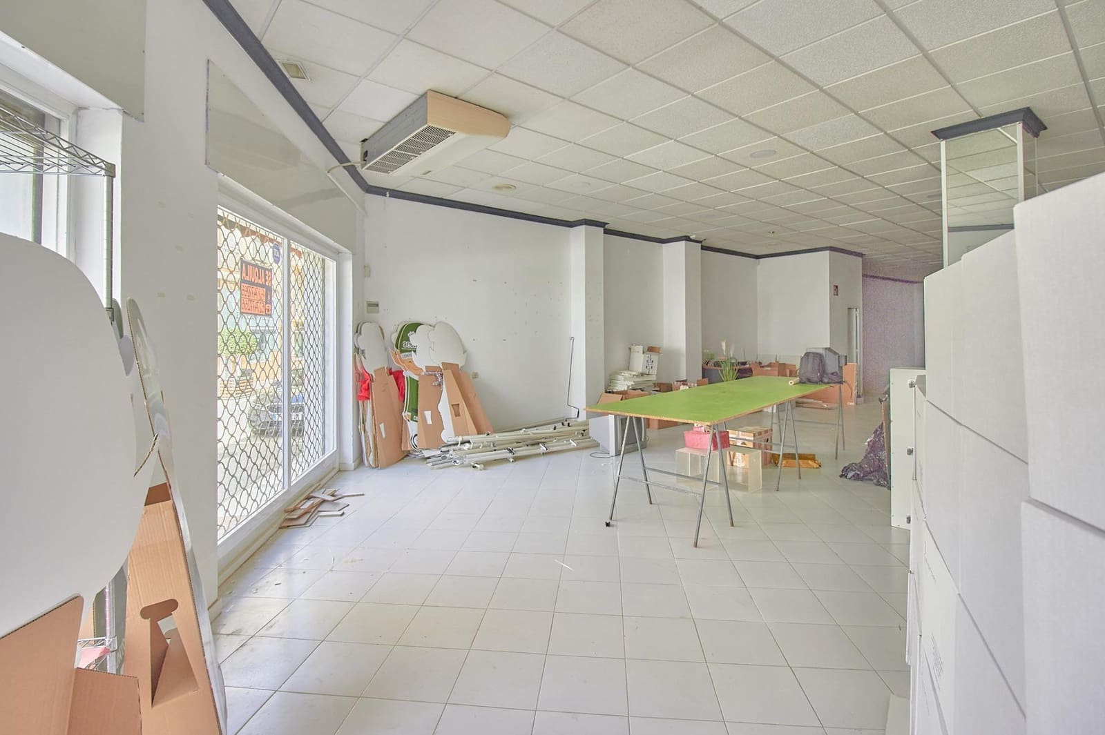 Commercial for sale in Olula del Rio - € 220,000 (Ref: 8168847)