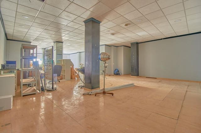 Komercyjne na sprzedaż w Olula del Río - 220 000 € (Ref: 8168847)