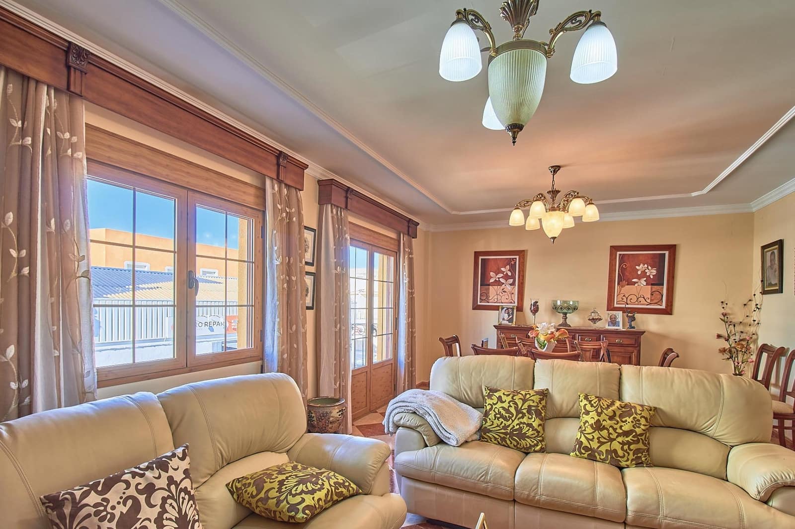 9 soverom Hus til salgs i Albox med garasje - € 450 000 (Ref: 8243676)