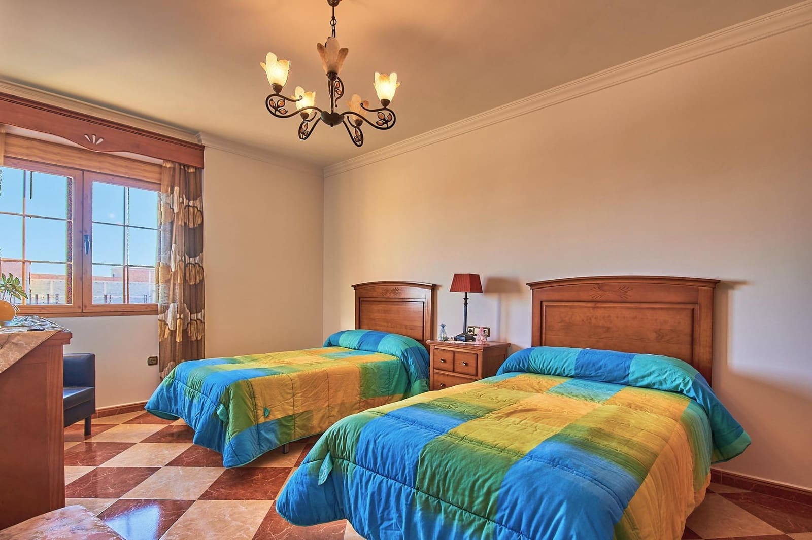 9 soverom Hus til salgs i Albox med garasje - € 450 000 (Ref: 8243676)