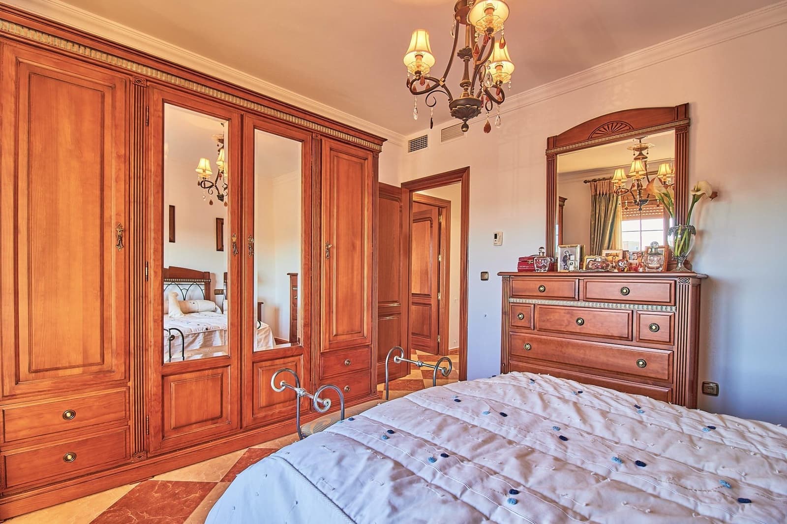 9 soverom Hus til salgs i Albox med garasje - € 450 000 (Ref: 8243676)