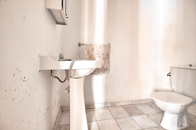 4 soveværelse Erhverv til salg i Fines - € 160.000 (Ref: 8286938)