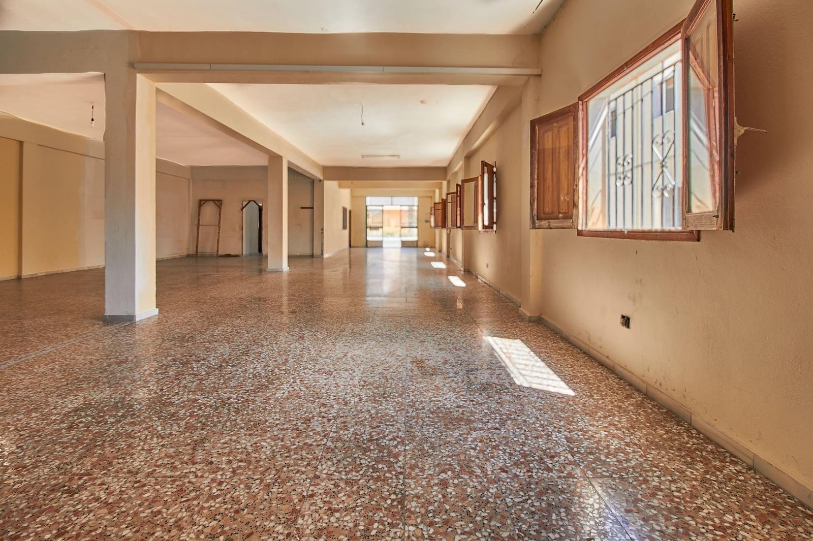 4 soveværelse Erhverv til salg i Fines - € 160.000 (Ref: 8286938)