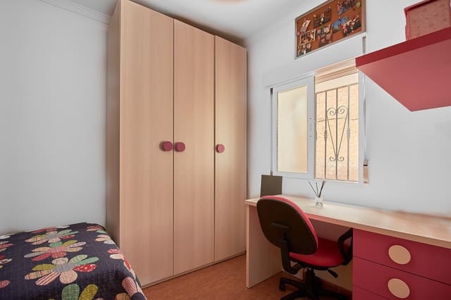 3 slaapkamer Rijtjeshuis te koop in El Margen, Oria - € 60.000 (Ref: 8461848)