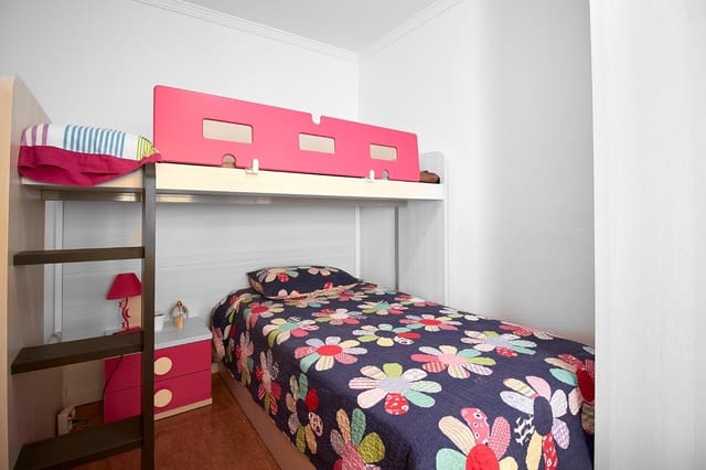 3 slaapkamer Rijtjeshuis te koop in El Margen, Oria - € 60.000 (Ref: 8461848)