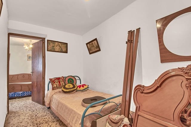 4 slaapkamer Rijtjeshuis te koop in El Margen, Oria - € 45.000 (Ref: 8461849)