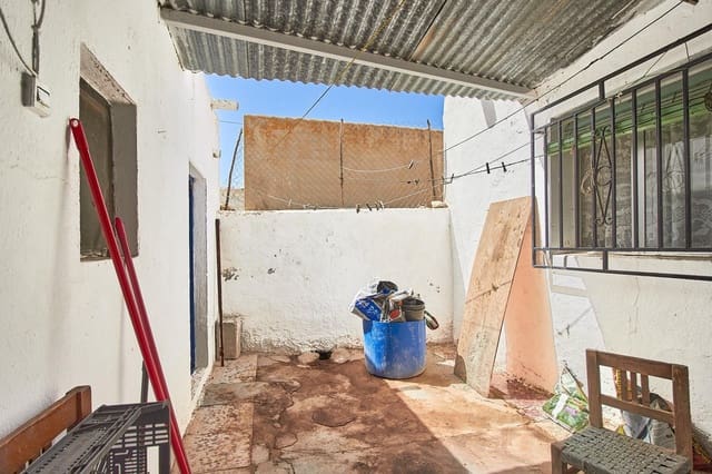 4 slaapkamer Rijtjeshuis te koop in El Margen, Oria - € 45.000 (Ref: 8461849)