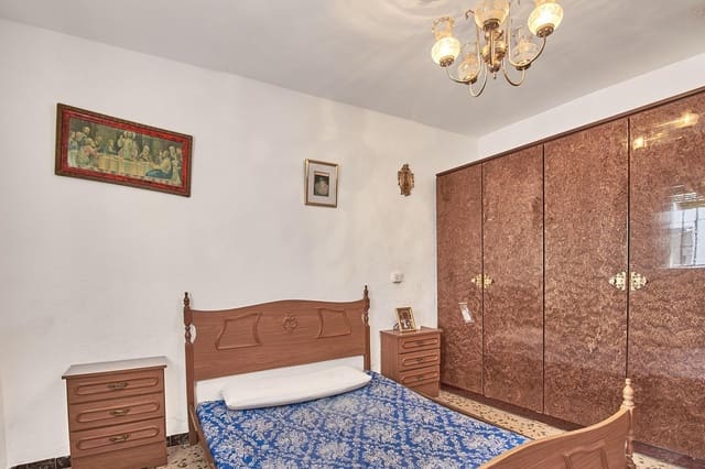 4 slaapkamer Rijtjeshuis te koop in El Margen, Oria - € 45.000 (Ref: 8461849)