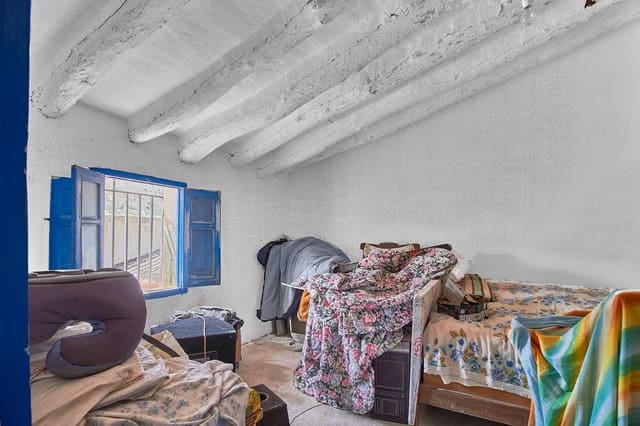 4 slaapkamer Rijtjeshuis te koop in El Margen, Oria - € 45.000 (Ref: 8461849)