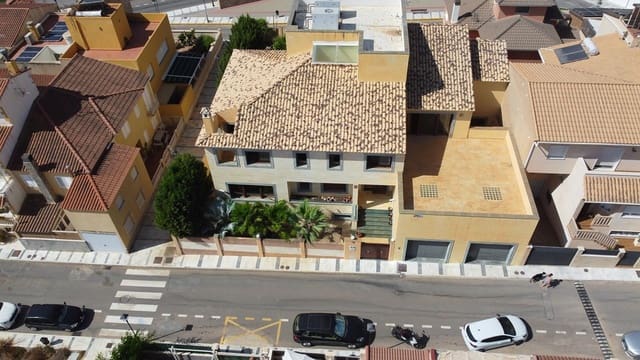 5 soverom Villa til salgs i Olula del Río med svømmebasseng garasje - € 600 000 (Ref: 8500133)