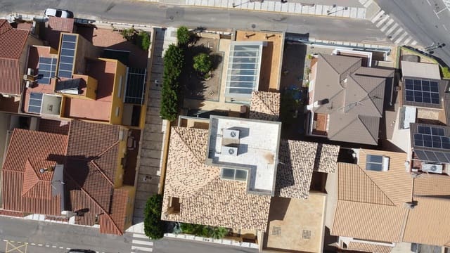 5 soverom Villa til salgs i Olula del Río med svømmebasseng garasje - € 600 000 (Ref: 8500133)