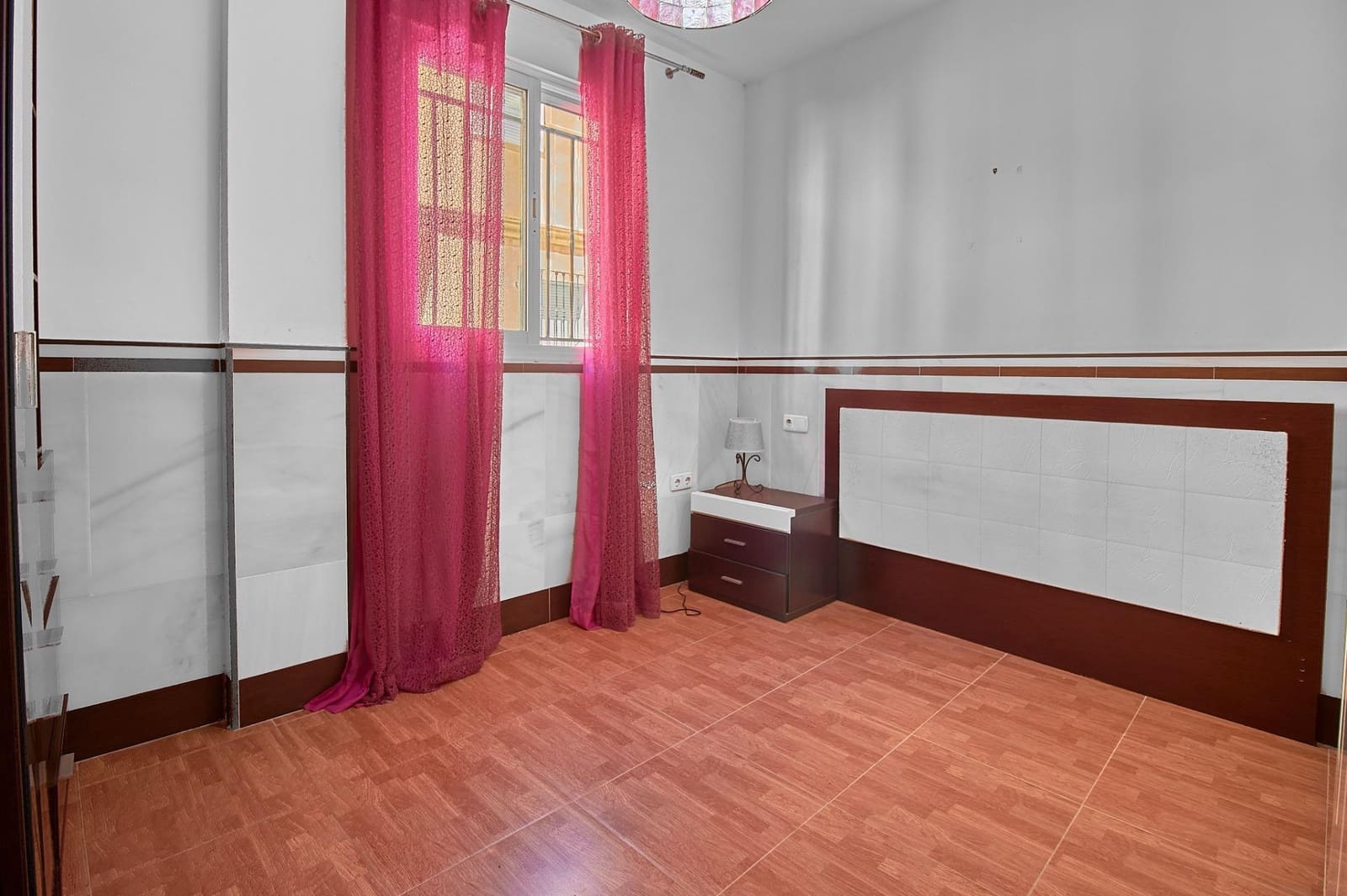 2 soveværelse Lejlighed til salg i Macael med garage - € 55.000 (Ref: 8511823)