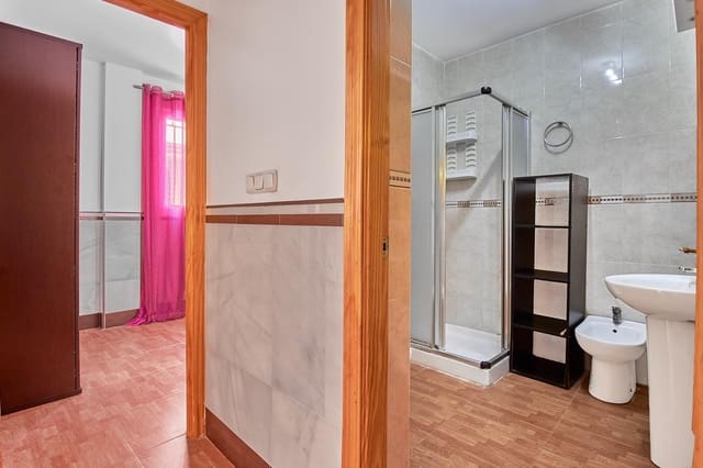 2 soveværelse Lejlighed til salg i Macael med garage - € 55.000 (Ref: 8511823)