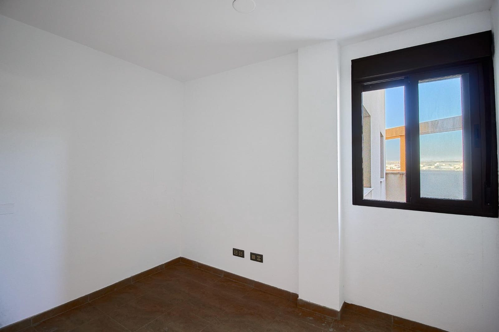 3 soveværelse Lejlighed til salg i Fines - € 77.000 (Ref: 8691055)