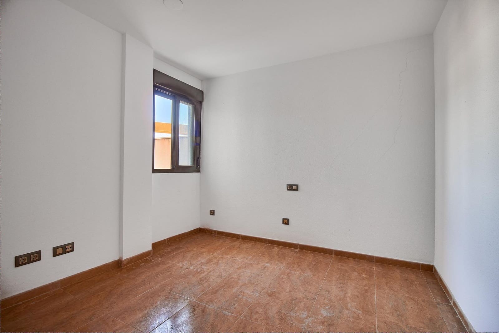 3 soveværelse Lejlighed til salg i Fines - € 77.000 (Ref: 8691055)