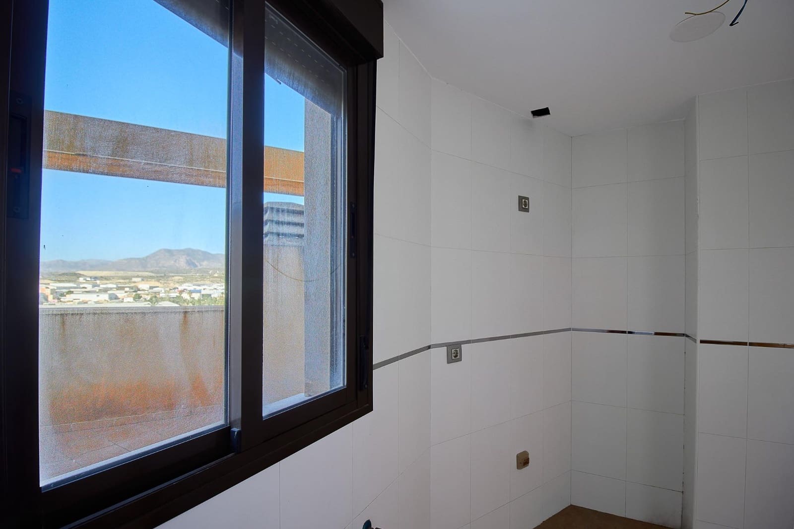 3 soveværelse Lejlighed til salg i Fines - € 77.000 (Ref: 8691055)