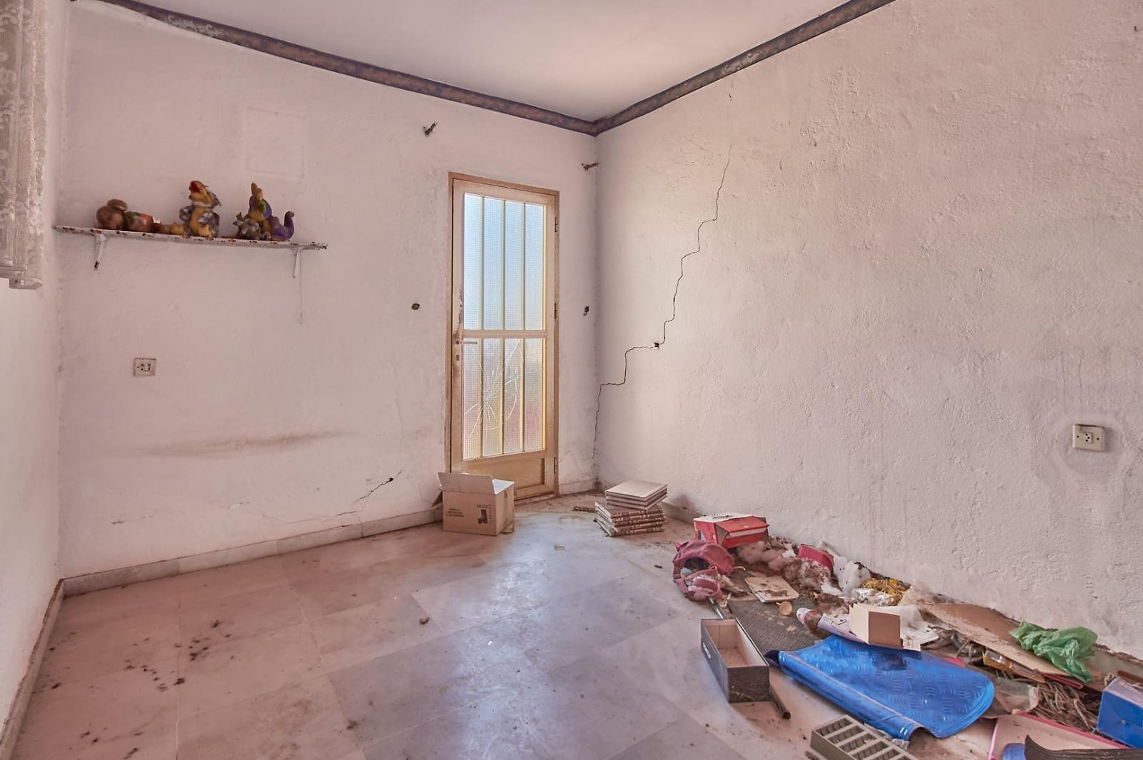 8 soveværelse Byhus til salg i Olula del Rio - € 22.500 (Ref: 8855162)