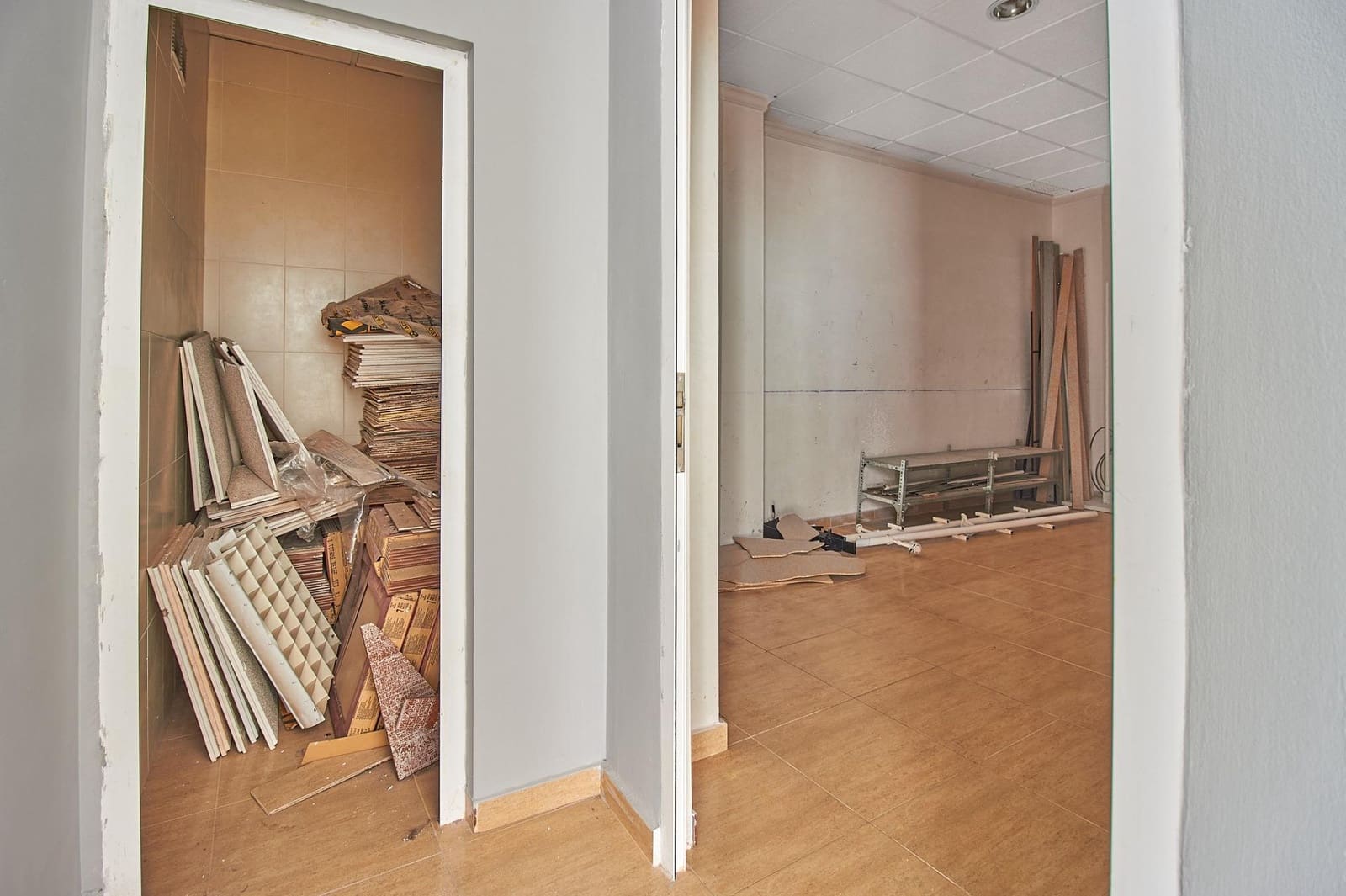 Comercial para arrendar em Olula del Rio - 750 € (Ref: 8937058)