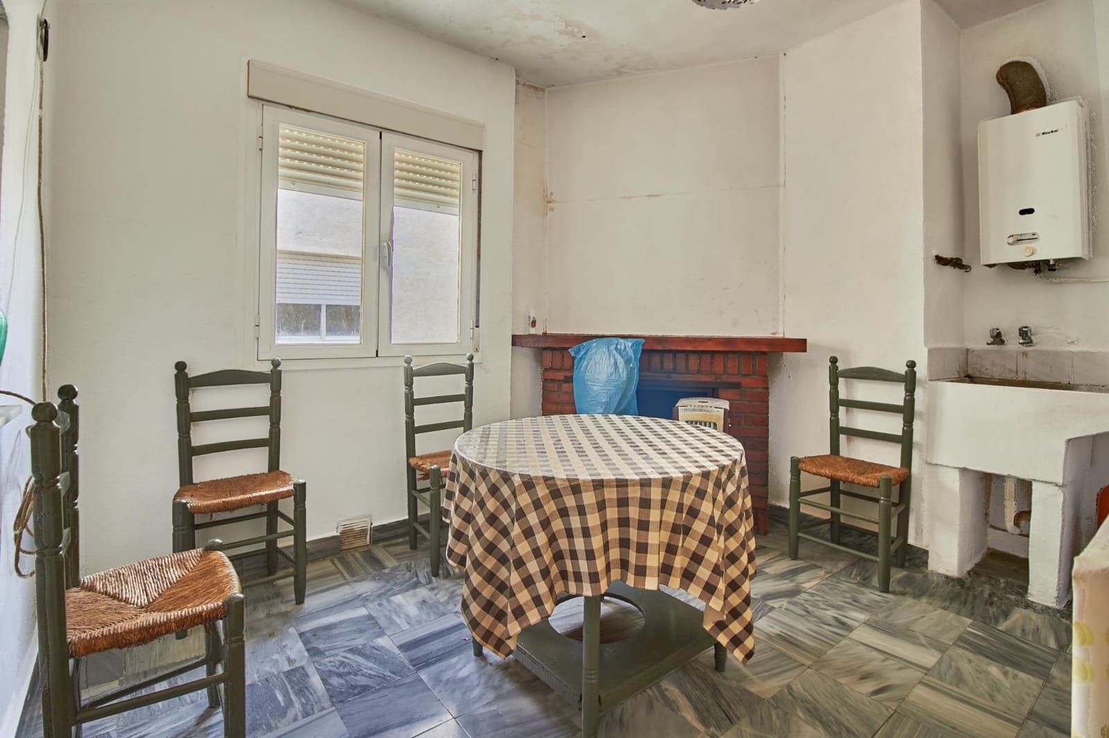 4 soveværelse Lejlighed til salg i Olula del Rio - € 85.000 (Ref: 9001192)