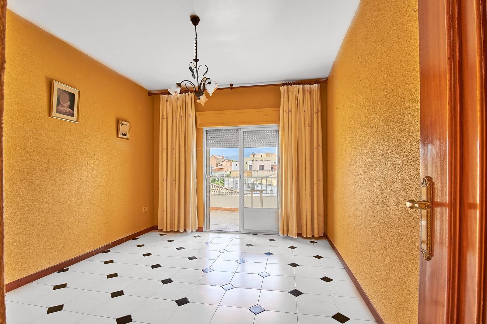 4 soveværelse Lejlighed til salg i Olula del Rio - € 85.000 (Ref: 9001192)