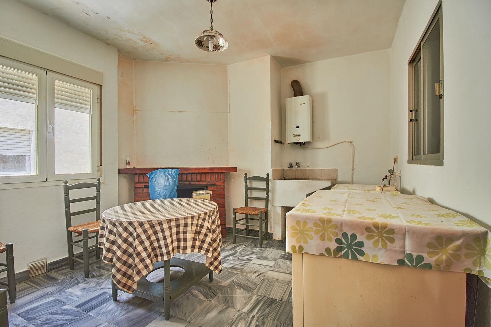 4 soveværelse Lejlighed til salg i Olula del Rio - € 85.000 (Ref: 9001192)