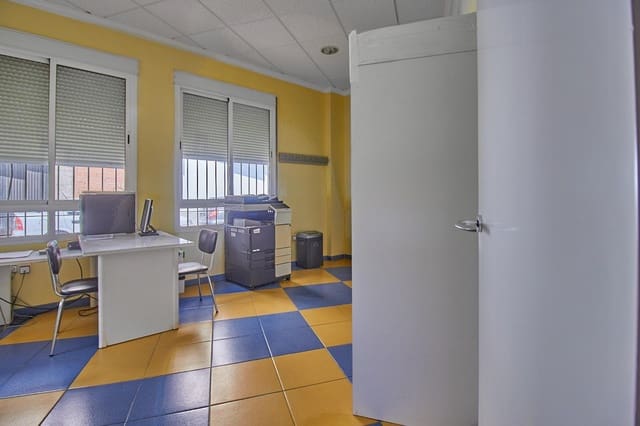 Erhverv til salg i Olula del Río - € 350.000 (Ref: 9062529)