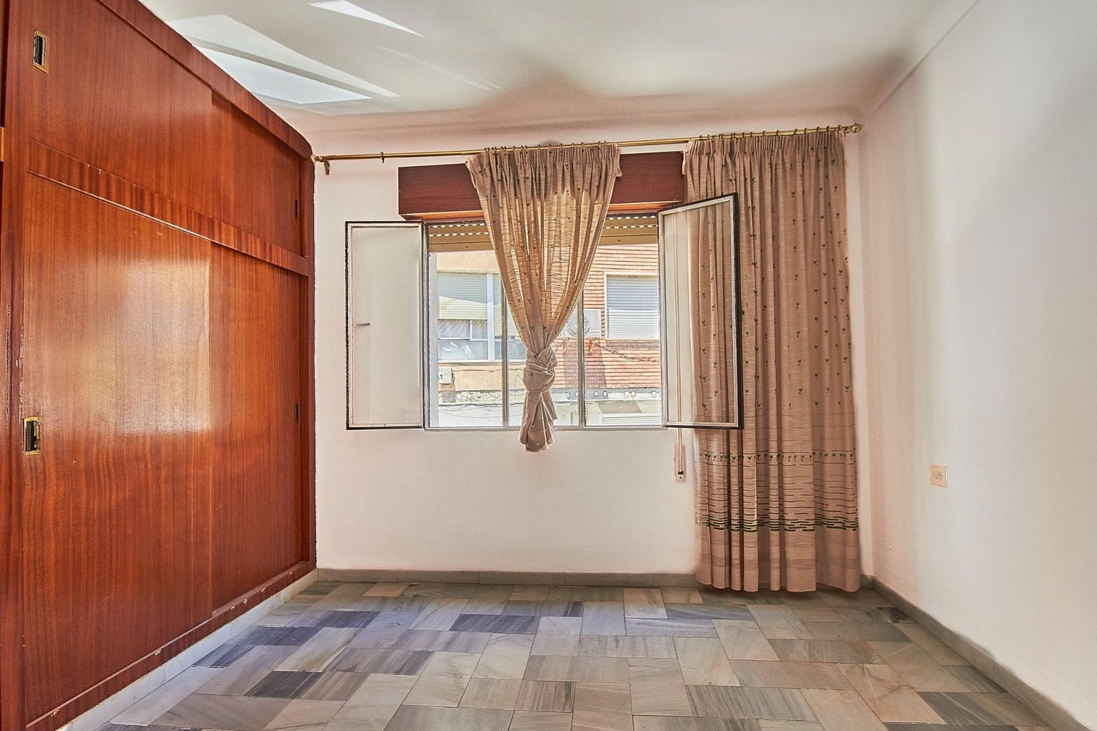 5 slaapkamer Rijtjeshuis te koop in Olula del Rio - € 136.600 (Ref: 9114254)