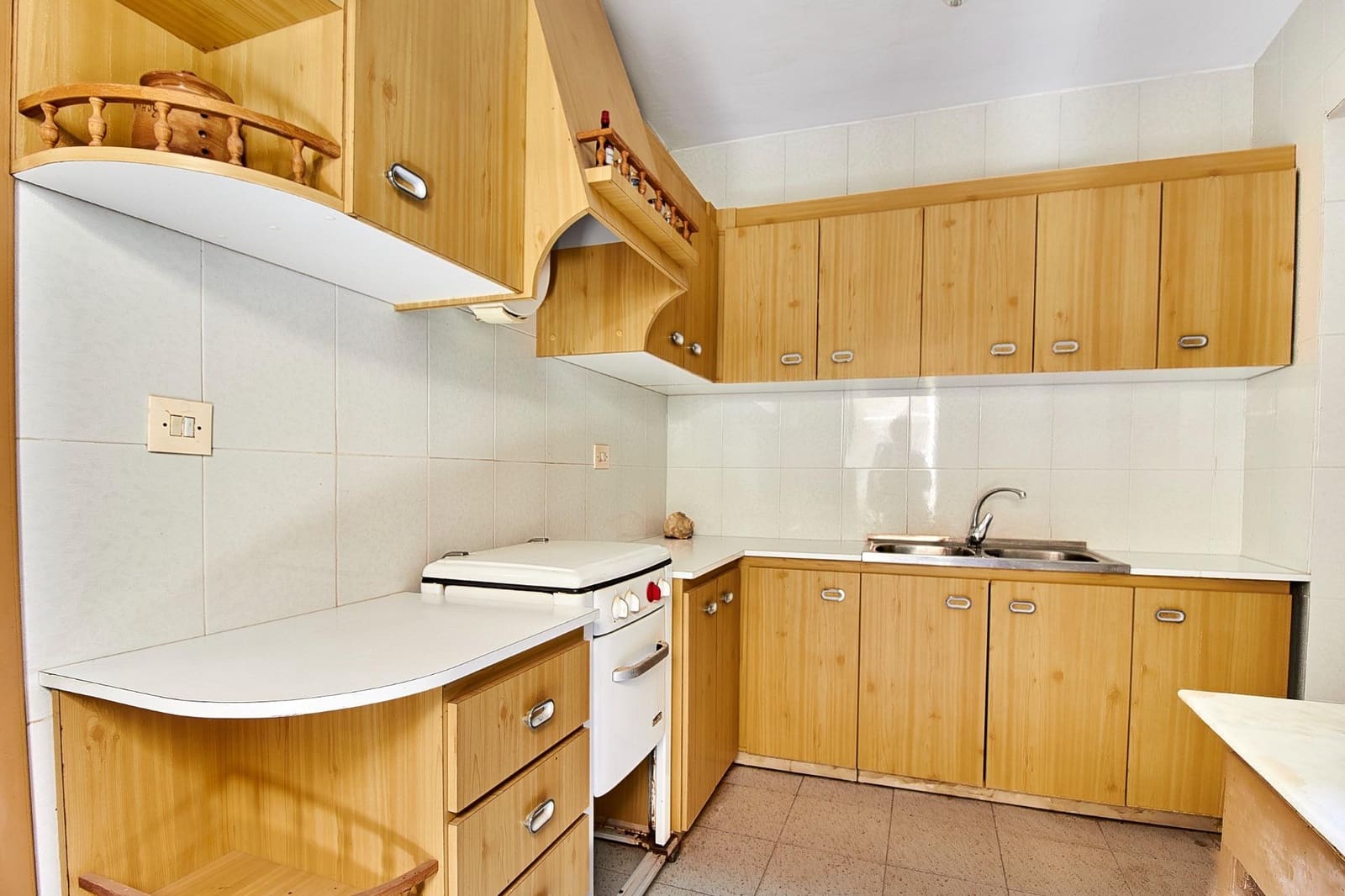 5 slaapkamer Rijtjeshuis te koop in Olula del Rio - € 136.600 (Ref: 9114254)