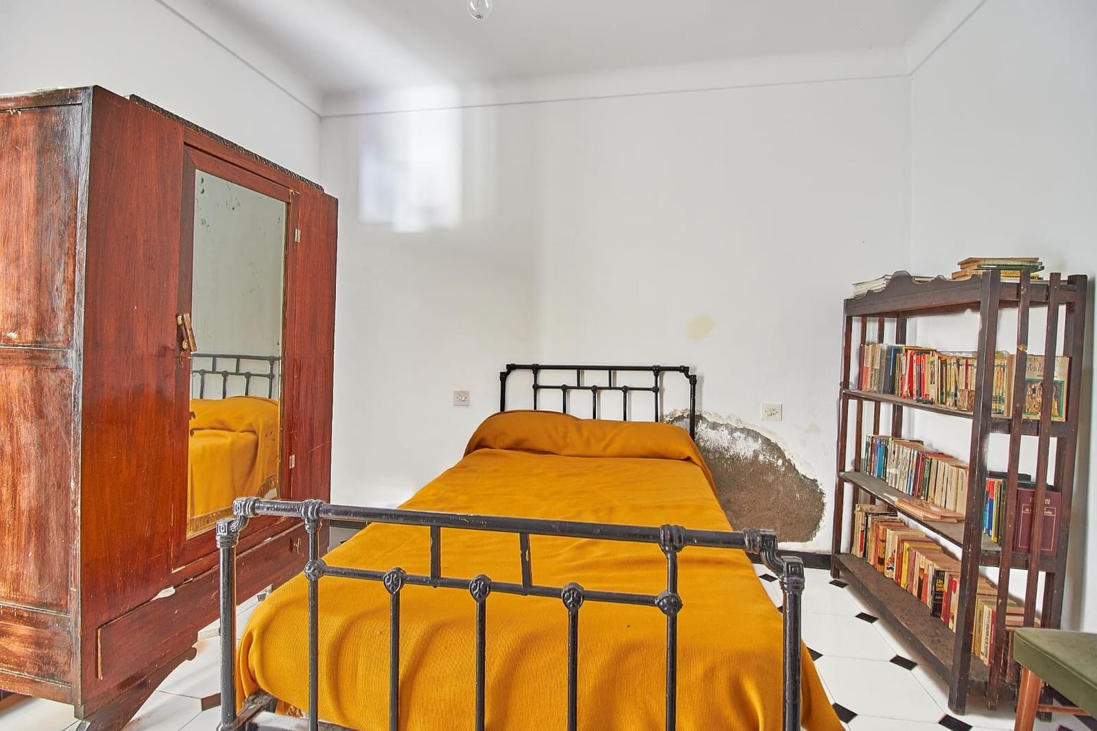 5 slaapkamer Rijtjeshuis te koop in Olula del Rio - € 136.600 (Ref: 9114254)