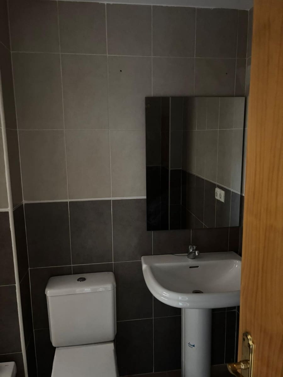 3 sypialnia Mieszkanie do wynajęcia w Purchena z garażem - 450 € (Ref: 9185599)