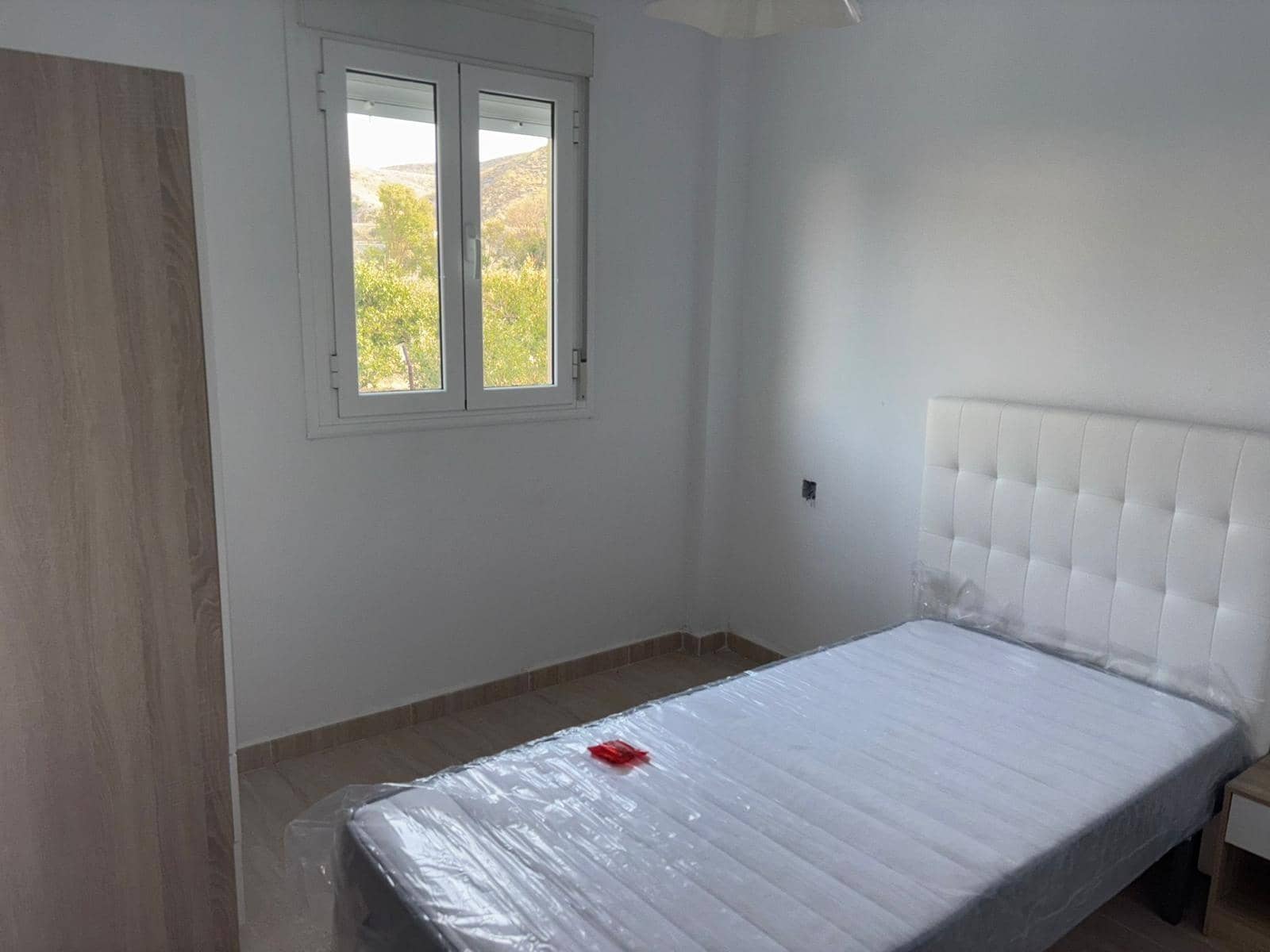 3 sypialnia Mieszkanie do wynajęcia w Purchena z garażem - 450 € (Ref: 9185599)