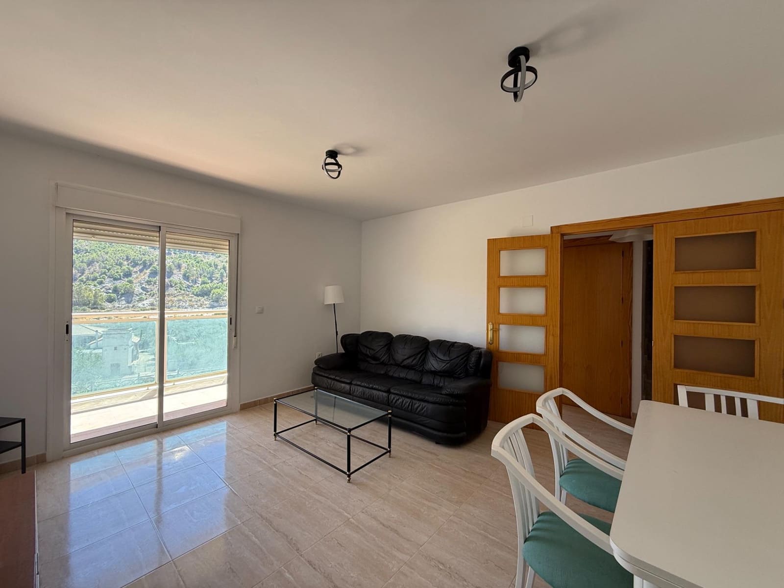 3 soveværelse Penthouse til leje i Purchena - € 600 (Ref: 9206620)