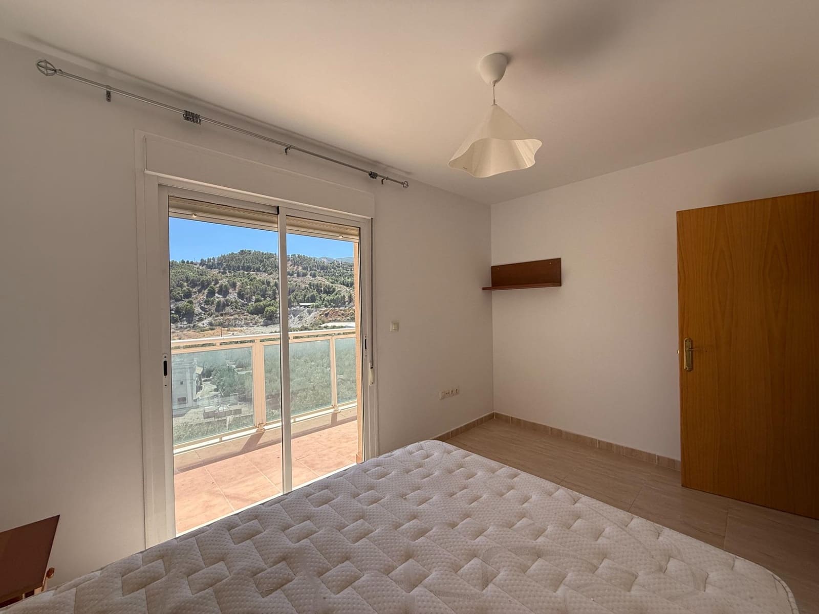 3 soveværelse Penthouse til leje i Purchena - € 600 (Ref: 9206620)