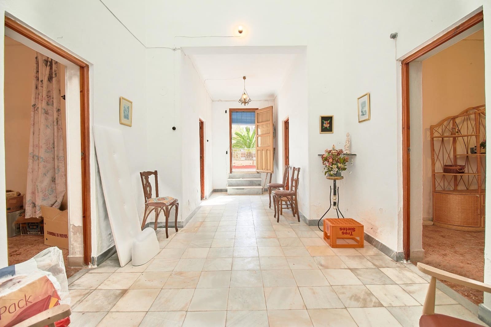 5 bedroom Villa for sale in Olula del Rio - € 230,000 (Ref: 9291755)