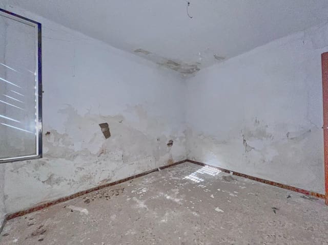 Finca/Casa Rural de 3 habitaciones en Fines en venta - 60.000 € (Ref: 9322017)