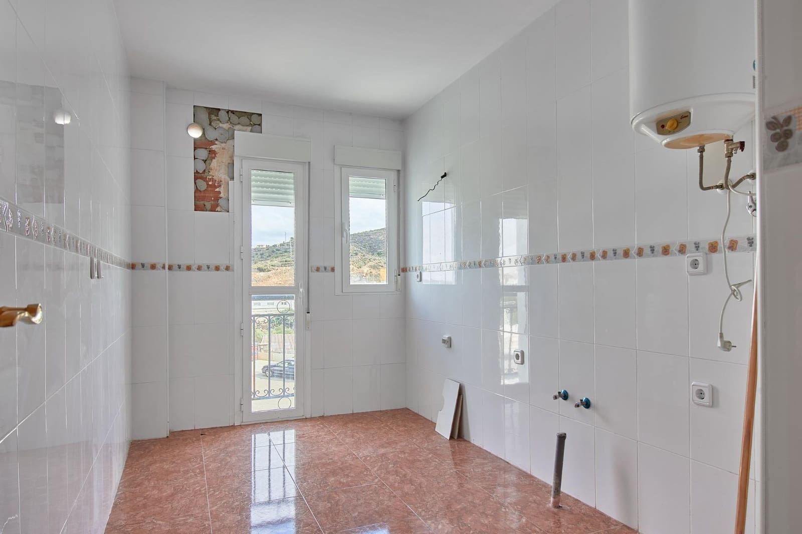 3 bedroom Flat for sale in Macael - € 75,000 (Ref: 9411161)