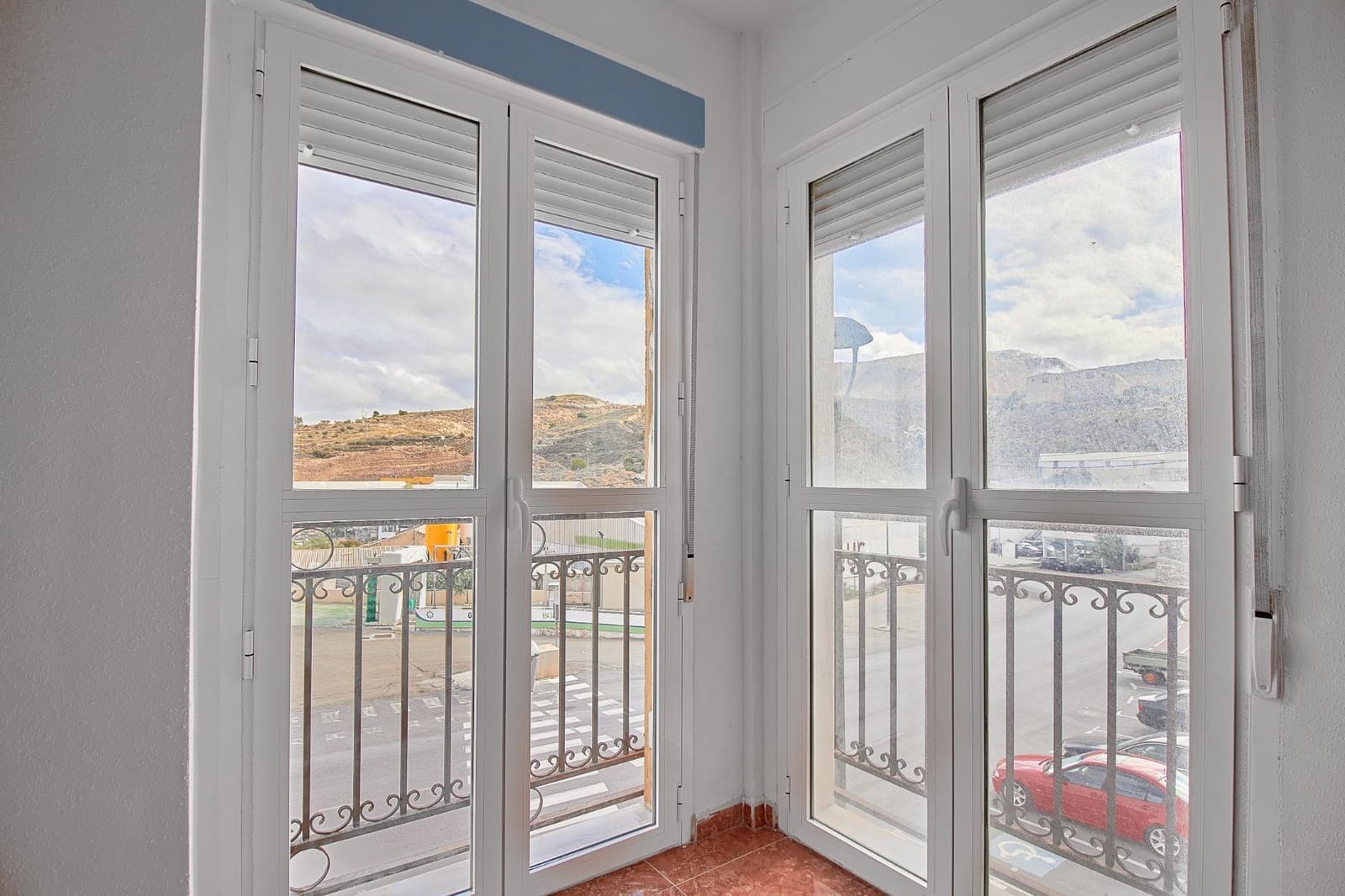 3 bedroom Flat for sale in Macael - € 75,000 (Ref: 9411161)